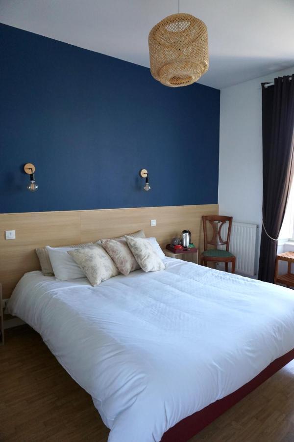 Madame Simone Hotel Vendel ภายนอก รูปภาพ
