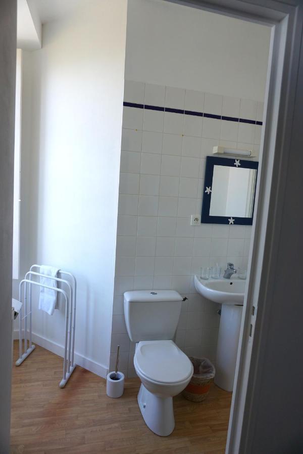 Madame Simone Hotel Vendel ภายนอก รูปภาพ